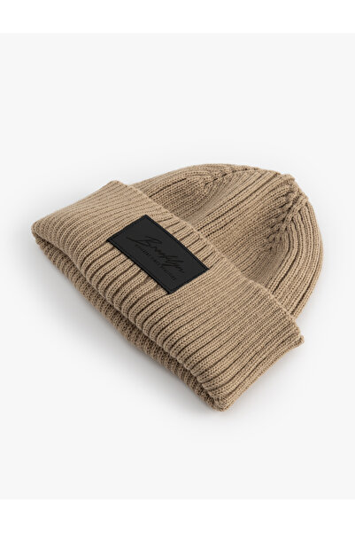 Koton Men's Beige Folded Beanie