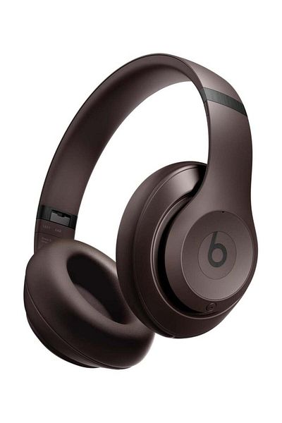Generic beats Studio Pro Wireless Over-Ear Headphones with noise cancellation - Brown