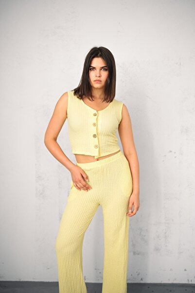 winmoda Women's Seersucker Suit with Vest - Vest and Pants - Summer Suit