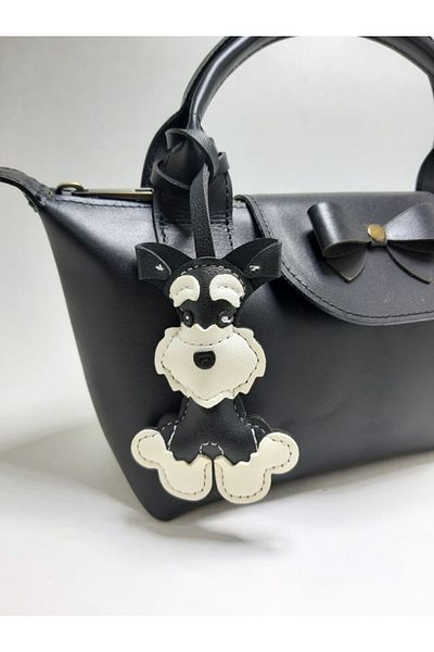 yedideri Schnauzer Dog Leather Keychain Bag Ornament