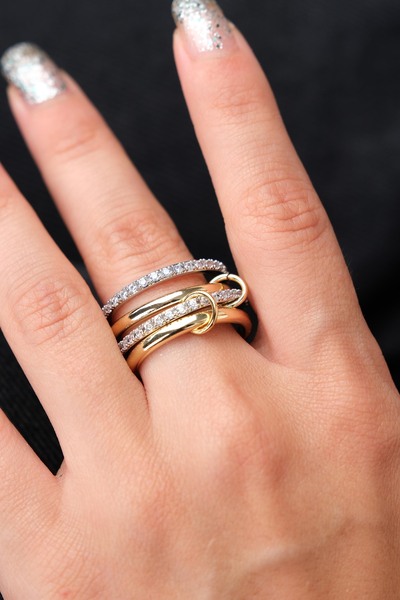 Jack Ferrero Çelik Zirkon Taşlı 4´lü Halka Spinelli Tasarım Yüzük