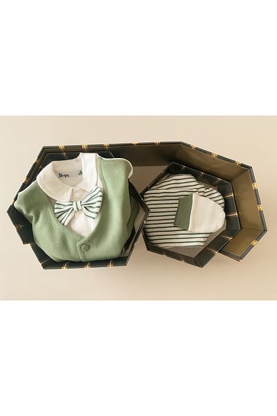 mini mia In Stylish Box, 100% Cotton Newborn 5-Piece Gift Set