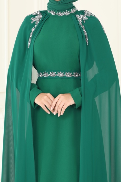 ModaMerve Taşlı Pelerinli Şifon Abiye 8073AB368-MS Zümrüt