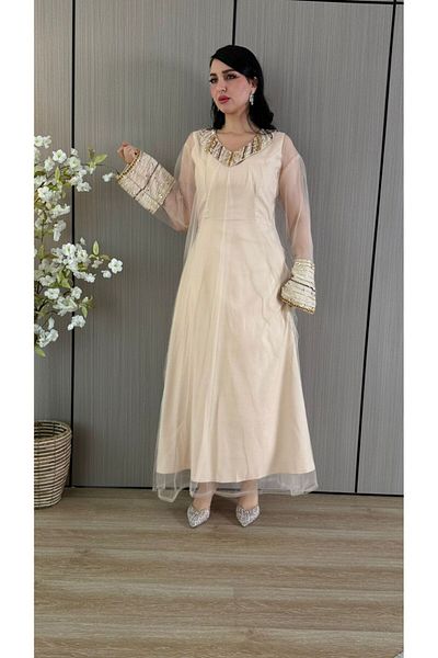MEZON FASHION Off-white tulle dress