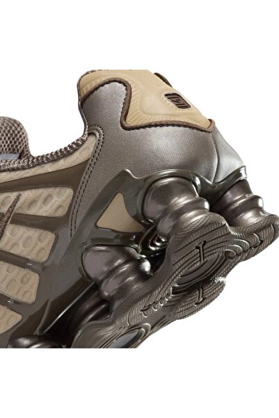 Nike Shox TL "Khaki" Ayakkabıda Zincir Bağlantı Desenleri Gözüküyor AR3566-201