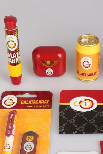 Galatasaray 1905 Stationery Set with Dekomus Post-It, Play Dough, Tipped Pen, AirPods Pencil Sharpener