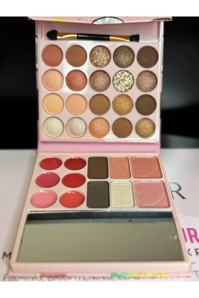 Generic Children's makeup box