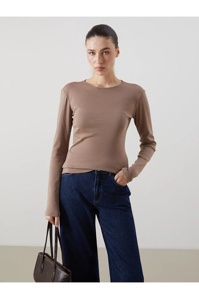 LC Waikiki Γυναικείο μπλουζάκι LCWAIKIKI Classic Brown Crew Neck