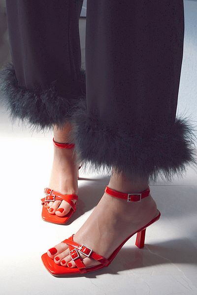 POLKA STORE Plus pantofi de seară eleganti pentru femei, cu toc cu vârf tocit, cu detaliu de bandă cu cataramă