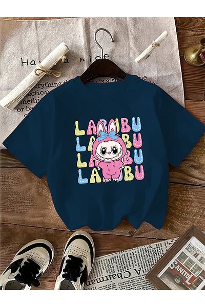 Let's Wear Tricou cu imprimeu cu caractere de text Labubu pentru fetiță