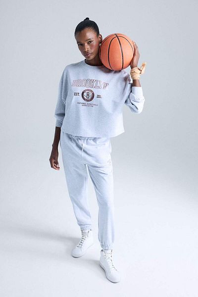 DeFacto Defactofit Nba Brooklyn Nets Standard Fit Sports Jogger Sweatpants with Pockets E8864Ax25Au