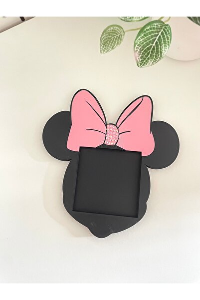 By Selen Suyolcu مفكرة ميني ماوس لسطح المكتب