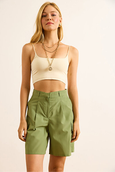 Olalook Women's Khaki Cargo Pocket Woven Shorts Shrt-19000077