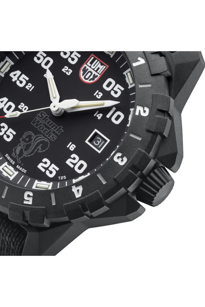 Luminox F-117 Nighthawk x Skunk Works 6440 Series Heritage Wristwatch, 44 mm - XA.6442.H.SET
