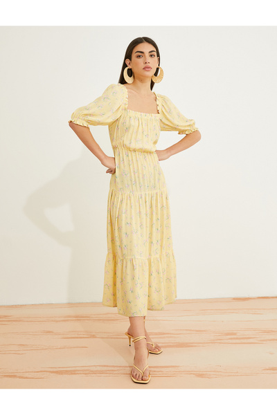 Koton فستان ميدي مزهر برقبة مربعة وأكمام قصيرة منفوخة