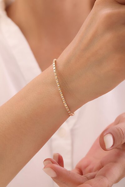 Tufanlar Kuyumculuk 14 Ayar Minimal Taşlı Kelepçe