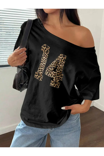 Tarzsokak Siyah Kadın Düşük Omuz Kayık Yaka Baskılı