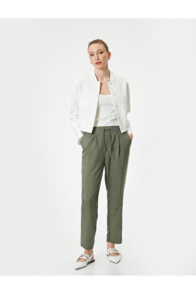 Koton بنطلون تشينو نسائي كاكي برباط