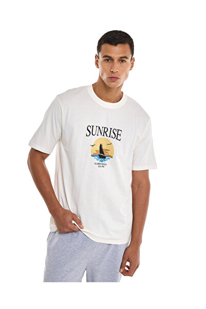 R&B تي شيرت مطبوع برقبة دائرية وأكمام قصيرة