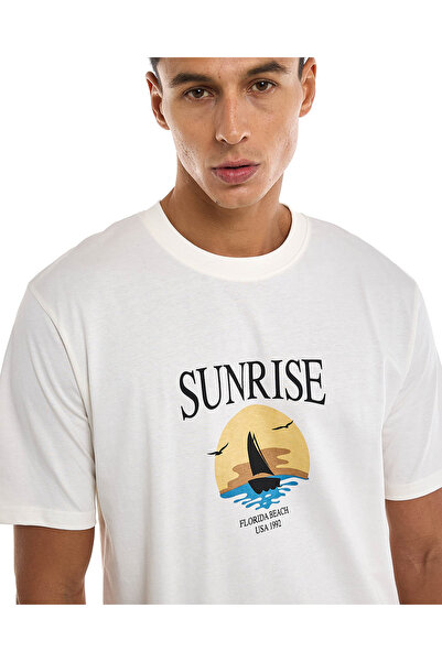 R&B تي شيرت مطبوع برقبة دائرية وأكمام قصيرة