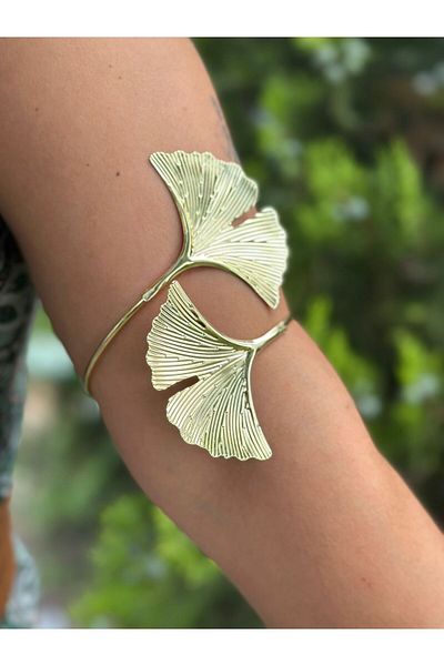 Gönülden Tasarım Golden Yellow Steel Leaf Women's Bracelet