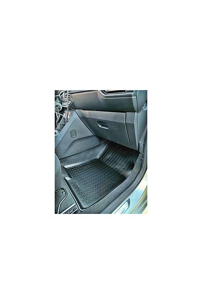Lumi LUXURY Rubber mats tray compatible with Dacia Logan III 2021-