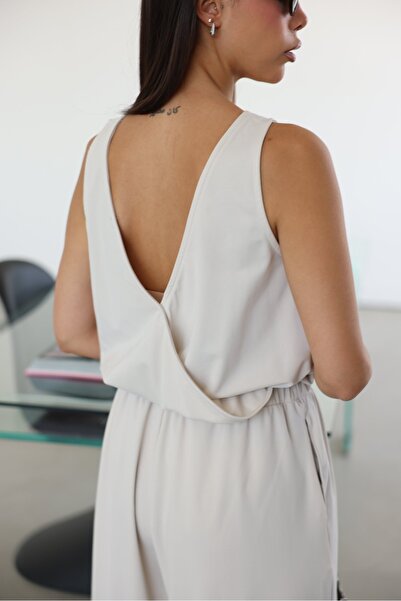 Özge Özgenç Modal Jumpsuit with Thick Straps and Elastic Waist