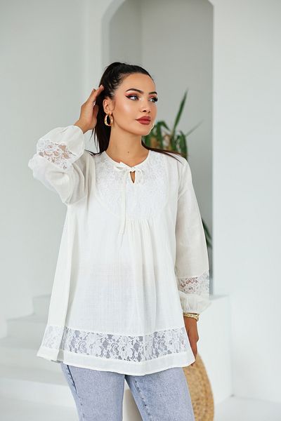 Vegove Lace Detailed Tunic