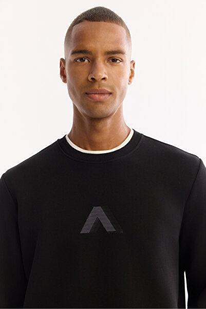 Avva Erkek Siyah Bisiklet Yaka Pamuklu Bi-Stretch Baskılı Regular Fit Sweatshirt A52Y1305