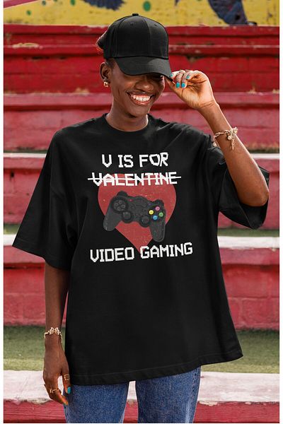 Fuddy Moda Unisex V Is for Video Gamig Printed T-Shirt, Oversize Funny Gaming Themed Crew Neck T-Shirt