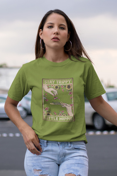 Butik Stay Trıppy Baskılı / Kadın çok renkli T-Shirt %100 Pamuk Regular fıt R...