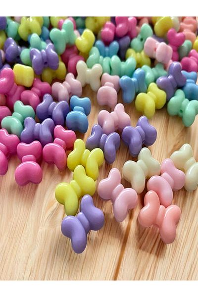 312 KONSEPT 50 Pieces 14 mm Colorful Plastic Ribbon Beads Bow Beads (Hole from the Top)