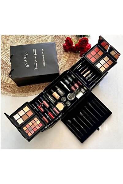 KWK مجموعة مكياج فاخرة مكونة من قطعة واحدة لإطلالة مذهلة ومتكاملة