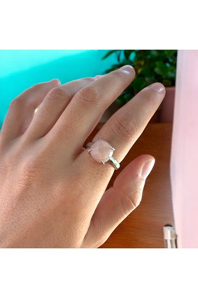 Miltonia Pink Quartz Ring