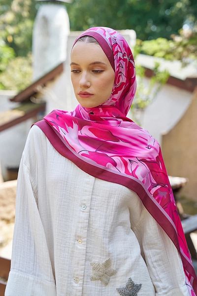 ED Scarf Pink Ed Scarf Inspired Limerence Pattern Shawl
