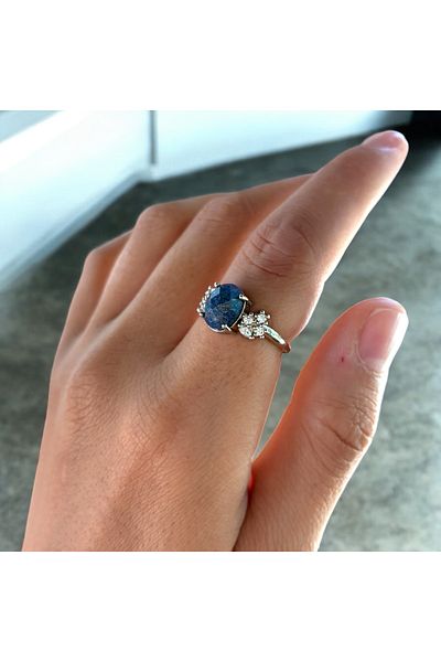 Miltonia Lapis Lazuli Ring