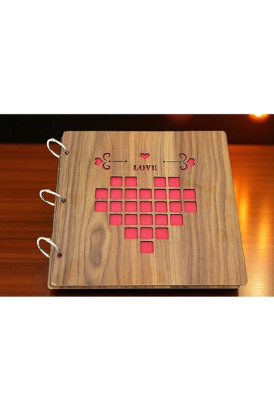 Kuzey Tacı Aşk Temalı Ahşap Kapaklı Albümlük Mutlu Anılarınız İçin Özel Tasar...
