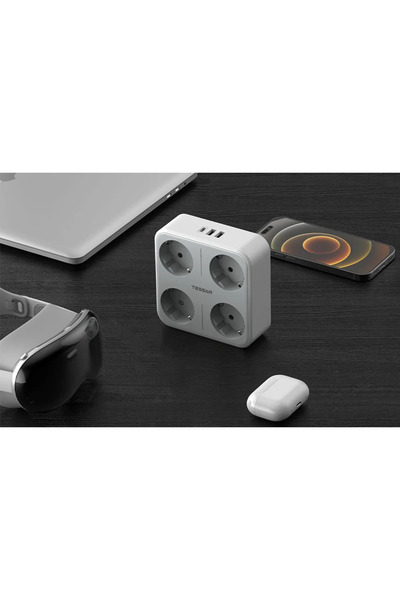 TESSAN Adaptor priza TS-302-DE-C, 4 prize, 2 X USB-A, 1X USB-C, 10A