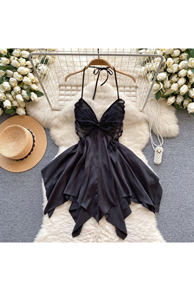 Caprisious Elegant Butterfly-Inspired Halter Neck Satin Dress with Lace Bodice