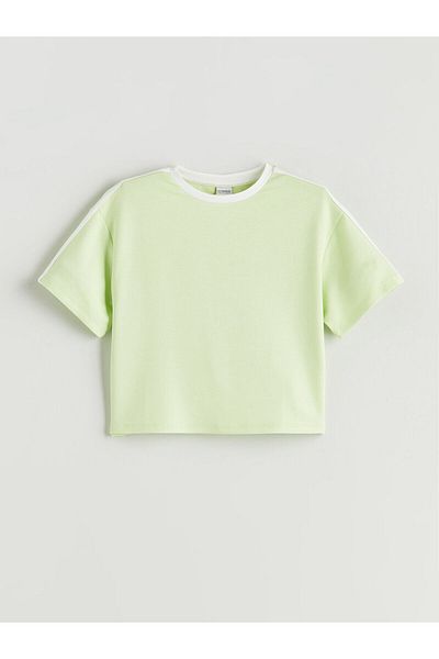 LC Waikiki Crew Neck Girls T-Shirt and Shorts