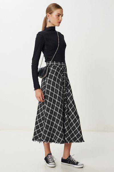 Happiness İstanbul Women's Black Ecru Buttoned Flared Tweed Skirt Hk00047