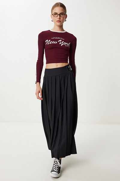 Happiness İstanbul Women's Black Belt Detailed Pleated Woven Skirt Yy00266