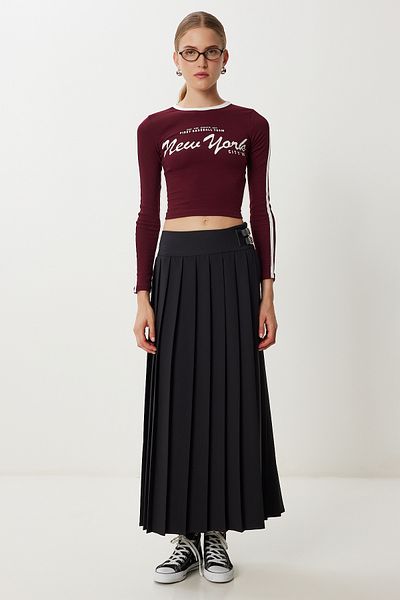 Happiness İstanbul Women's Black Belt Detailed Pleated Woven Skirt Yy00266