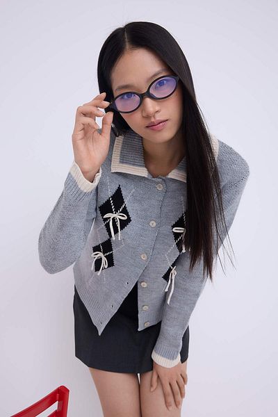 Trendyol Collection Teen Gray Premium/Special Yarn Soft Textured Ribbon Detail Polo Neck Knitwear Cardigan Twoaw26Hi00044