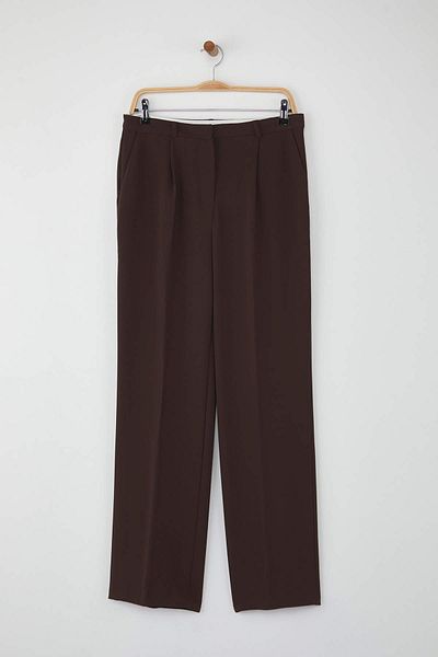 Trendyol Collection Wardrobe Essentials Dark Brown Wide Leg Pants with Internal Waist Adjustment |   Twoaw26Pl00028