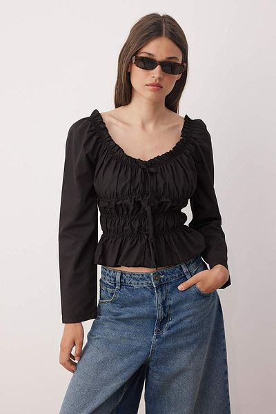 Trendyol Collection Black Fitted Carmen Collar Bow Detail Woven Blouse Twoaw26Bz00147