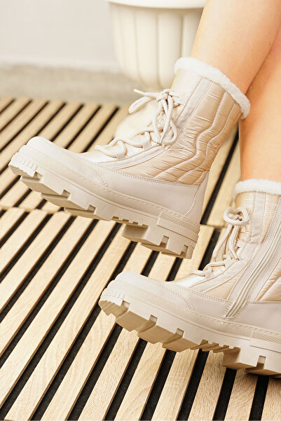 İmerShoes Günlük Kadın Bej Kar Botu Kürklü Bağcıklı Fermuarlı Rahat Yüksek Kalın Tırtıklı Taban Bootie 7411