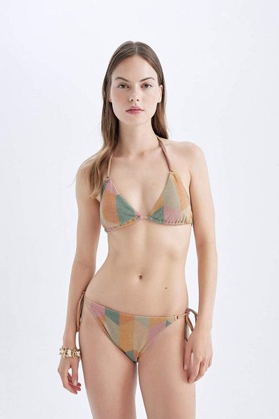 DeFacto Regulär geschnittener, gemusterter Schnür-Bikini-Unterteil – Fall in Love D2650AX24HS