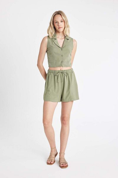 DeFacto Linen Blended Regular Fit Shorts - D0967AX24HS