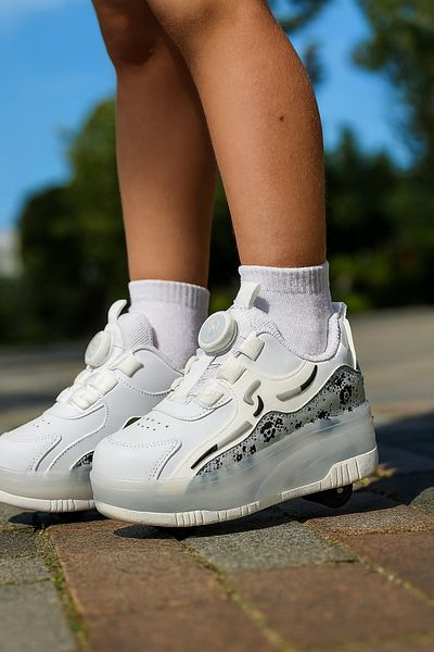 minibonito Children's Lighted Shoes with Skateboards - Lighted Skateboard Shoes - Skateboarding Shoes